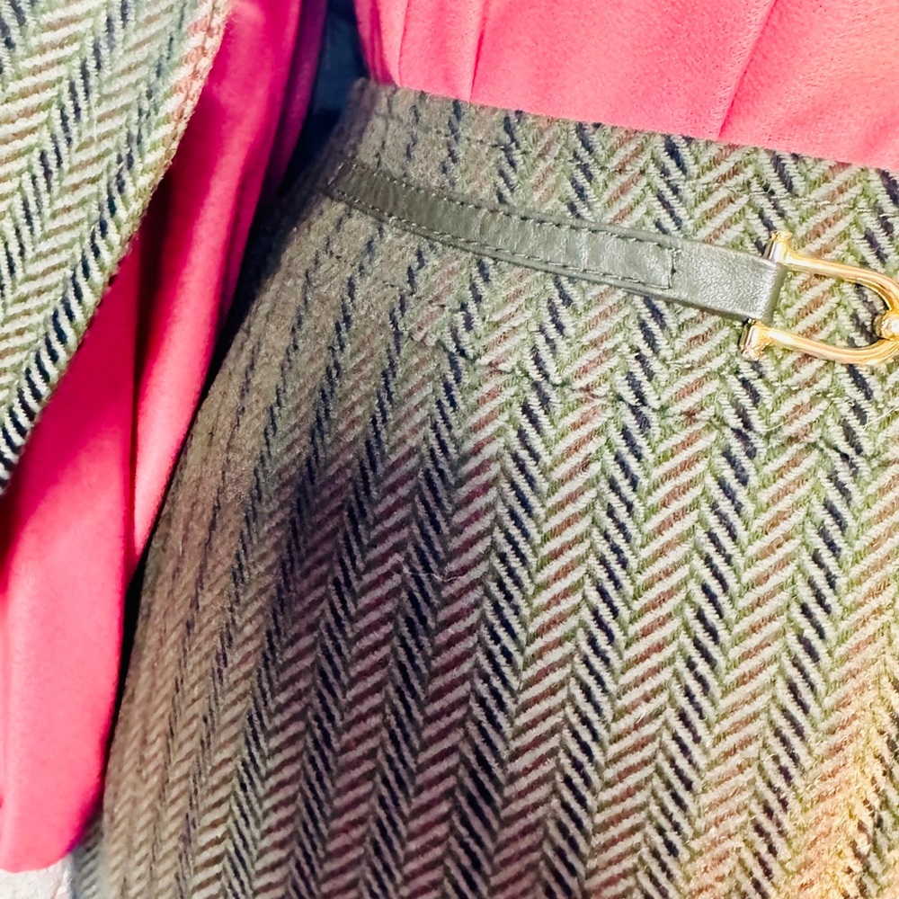 Vintage 60’s Celine 2 piece suit. Excellent vintage condition - Picture 10 of 16